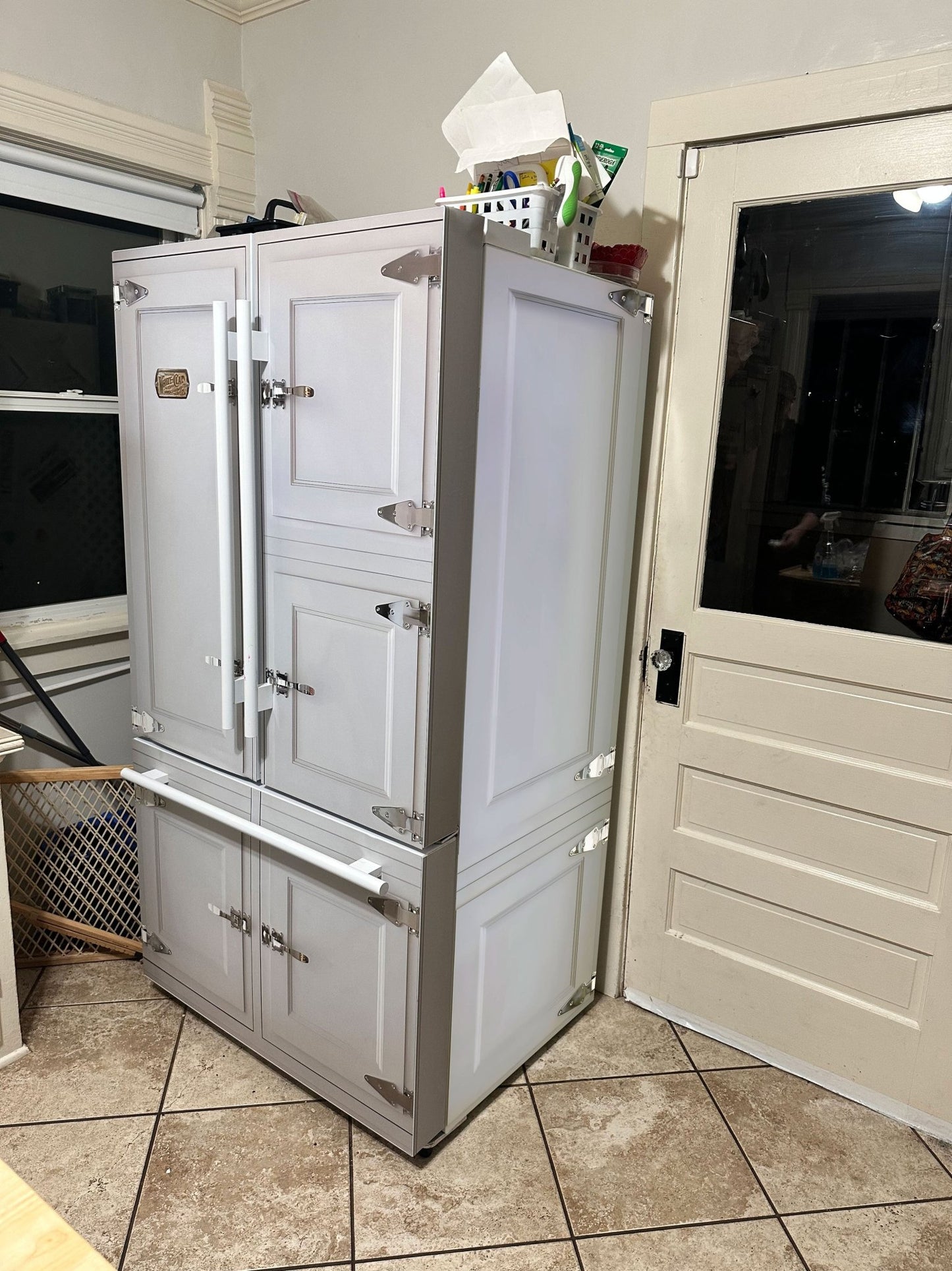 Bright Vintage ice box