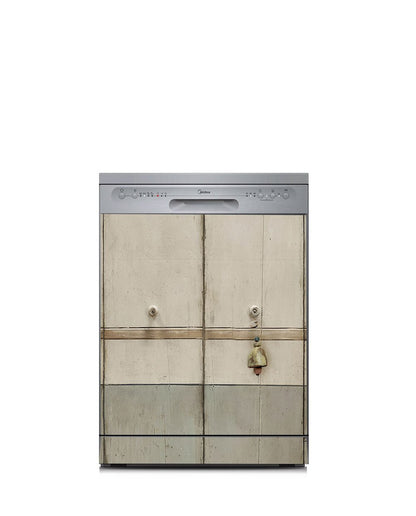 Primitive Pantry with Pumpkin Garland