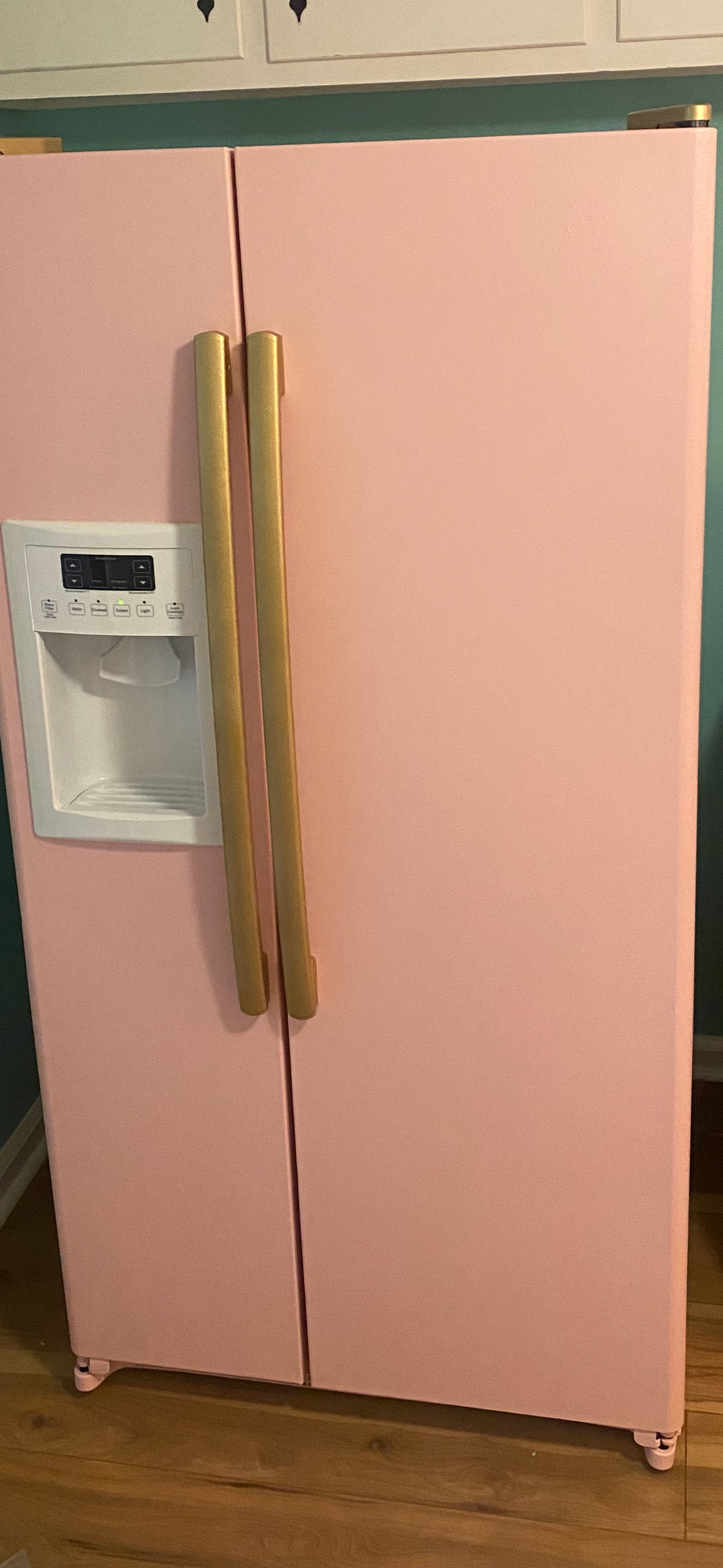 Solid matte Pink